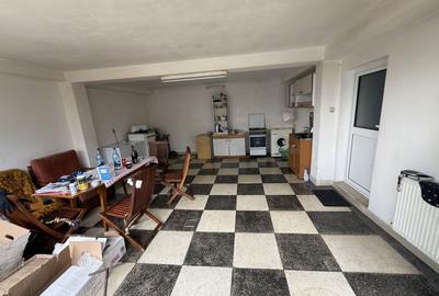 Casă/vilă P+1 cu terasă 210 mp + anexă 80 mp și teren 470 mp - 18