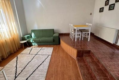 Apartament cu 2 camere semidecomandat, mobilat în Schei - 4
