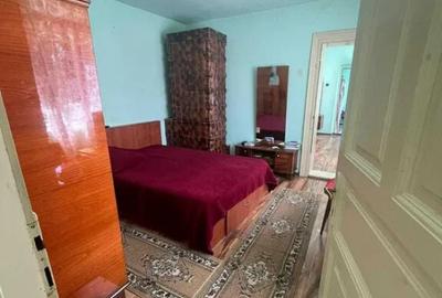 Casa de Locuit cu Teren si Curte Mare Tiganesti, Teleorman - 2