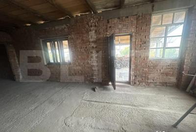 Casă cu 4 camere cu Teren 1316 Mp în 14 Mai - 13