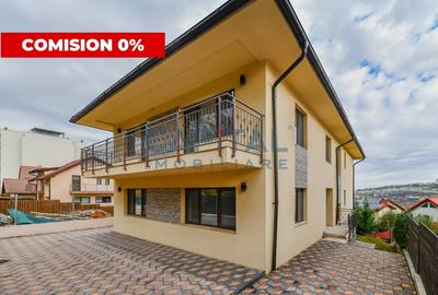 Duplex cu 4 camere cu Canalizare în Mănăștur