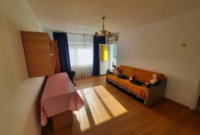 Apartament cu 2 camere, DECOMANDAT, etajul 1/4, zona Canta - 3