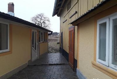 Casă cu 3 camere cu Teren 1800 Mp în Plopeni - 14