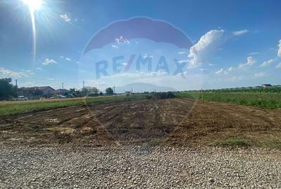 Teren Construcții intravilan de 409 mp, în Vârteju