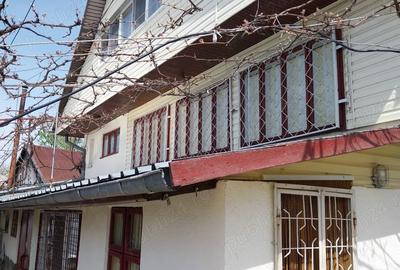 Casă cu 5 camere în Ștefan cel Mare - 7