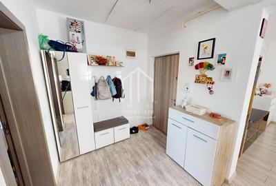Apartament de vanzare 3 camere 62 mp - balcon 13 mp + pod - 5