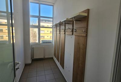 Birou, de 220 mp, în Central - 3