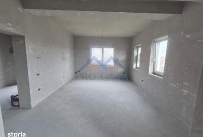 Apartament cu 4 camere în Cetate - 7
