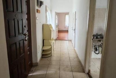 Casa individuala,Bartolomeu in apropierea Bisericii,teren 480 mp - 5