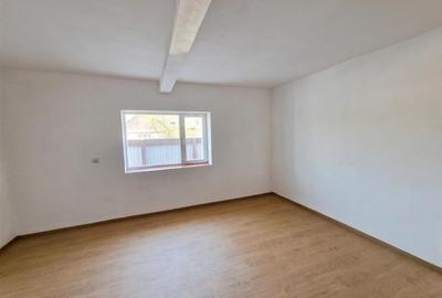 Casă cu 3 camere cu Teren 933 Mp în Sălard - 3