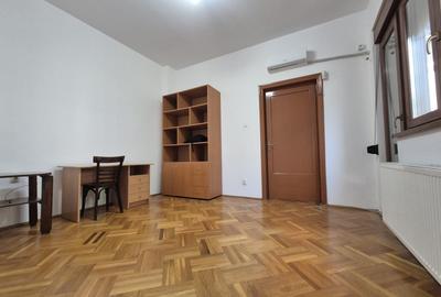 Casă individuală cu 4 camere cu Teren 204 Mp în Eminescu - 9