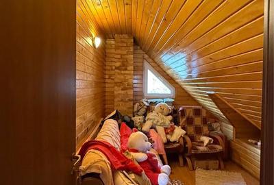 Casă cu 4 camere în Secăria