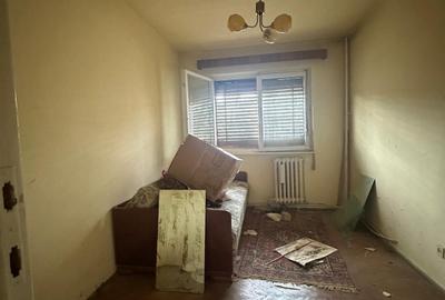 Apartament cu 3 camere semidecomandat în Dacia - 4