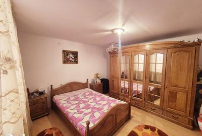 Casă cu 5 camere decomandat cu Teren 1600 Mp în Dobreni - 12