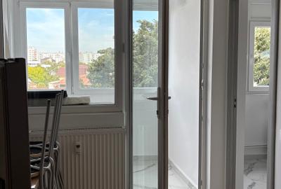 Garsoniera superba in centrul capitalei renovata si utilata complet,totul nou - 8