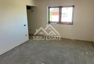 Casa individuala generoasa 5 camere, carport si pivnita curte 500 mp - 11
