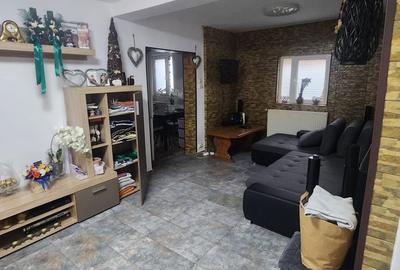 Casă cu 2 camere cu Teren 455 Mp în Tache - 11