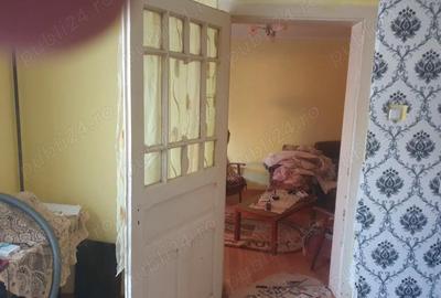 Casă cu 6 camere cu Teren 125 Mp în Central - 7