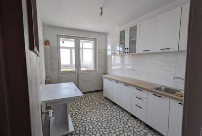 Particular vand apartament cu 3 camere ultracentral (km 0) - 3