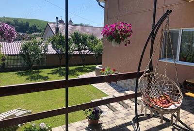Casă cu 5 camere în Crișeni - 7