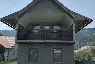 Casă cu 3 camere în Frumosu - 6