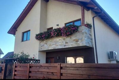 Casă cu 4 camere în Exterior Vest - 2