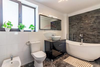 Vanzare Vila Individuala mare | 7 camere, 2 terase | P+1+2R | Curte - 5
