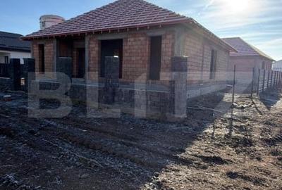 Casă individuală cu 4 camere cu Teren 500 Mp în Tărlungeni - 2