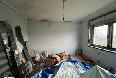 Casă cu 6 camere cu Teren 14300 Mp în Remetea Chioarului - 14
