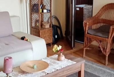 Garsonieră decomandată în Fratelia