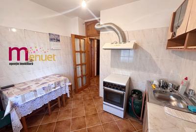 Apartament 3 camere ,zona E3 - 5