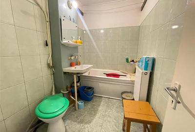 2 camere semidecomandat etaj 3 - 12