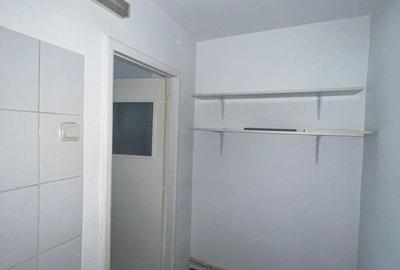 Spațiu comercial, de 50 mp, în Central - 2