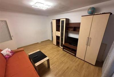 Miron Costin - 2 camere semidecomandat - parter - 2