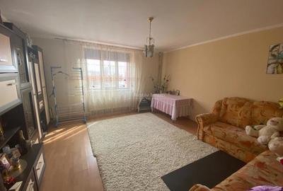 Iaz, Casa la Curete, 9 Camere, Teren 2892 Mp - 1