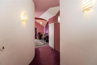 Film & Tur LIVE! Rafinament in cartier linistit, pe 30.000 mp teren paradis, fac - 45