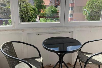 Apartament cu 2 camere decomandat în Noua - 7