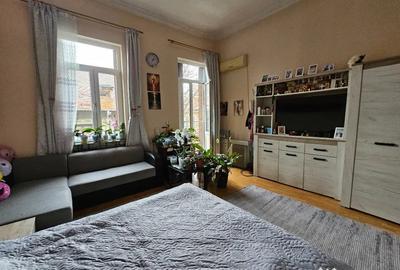 Apartament cu 6 camere decomandat în Calea Victoriei - 2