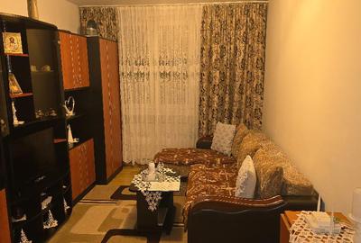 Apartament cu 2 camere semidecomandat în Dacia