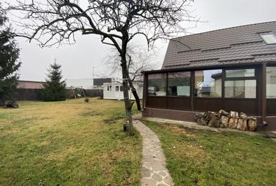 Proprietate impresionanta:Rezidential/Birouri: 2 vile,teren 1350mp,1 Mai - 7
