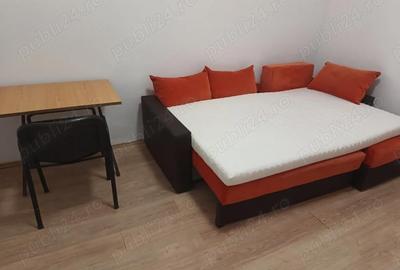 Garsonieră decomandată în Central