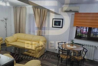 Apartament cu 2 camere decomandat în Republicii