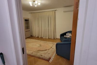 OFERTA INCHIRIERE GARSONIERA IN VILA - 1