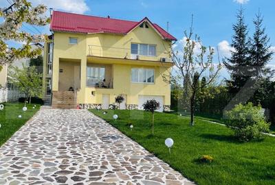 Casa cu 6 camere, 400 mp, 1000 mp curte, piscina, zona Eugen Ionesco