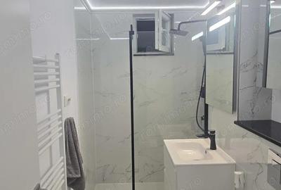 Vand apartament de 3 camere decomandat, in Deva, Imp.Traian, etaj 1, mobilat, PARCARE - 1