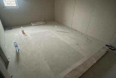 Casă cu 3 camere cu Teren 200 Mp în Central - 1