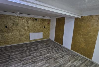 Spațiu comercial, de 100 mp, în Ultracentral - 12