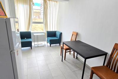 Garsonieră decomandată, mobilată în Bucium