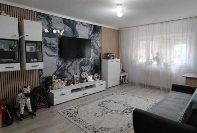Apartament cu 3 camere decomandat în Nord - 3