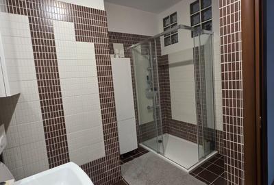 Apartament cu 3 camere decomandat în Central - 4